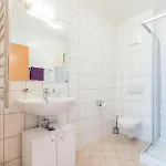 Apartment Avenzio *